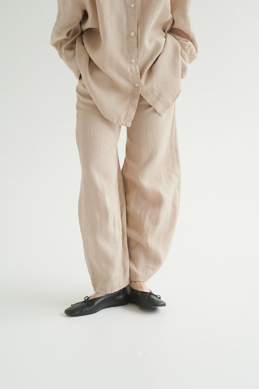 Barrel linen trousers